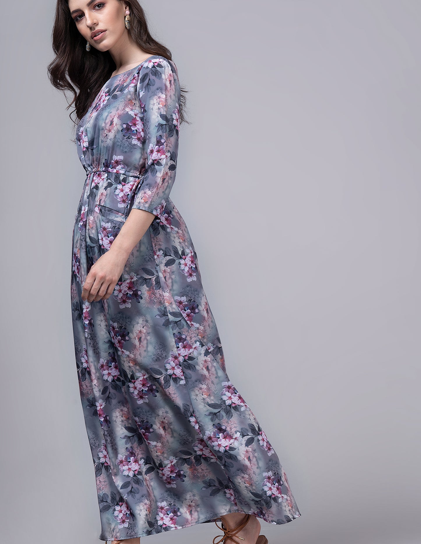 POCKETED FLORAL MAXI DRESS