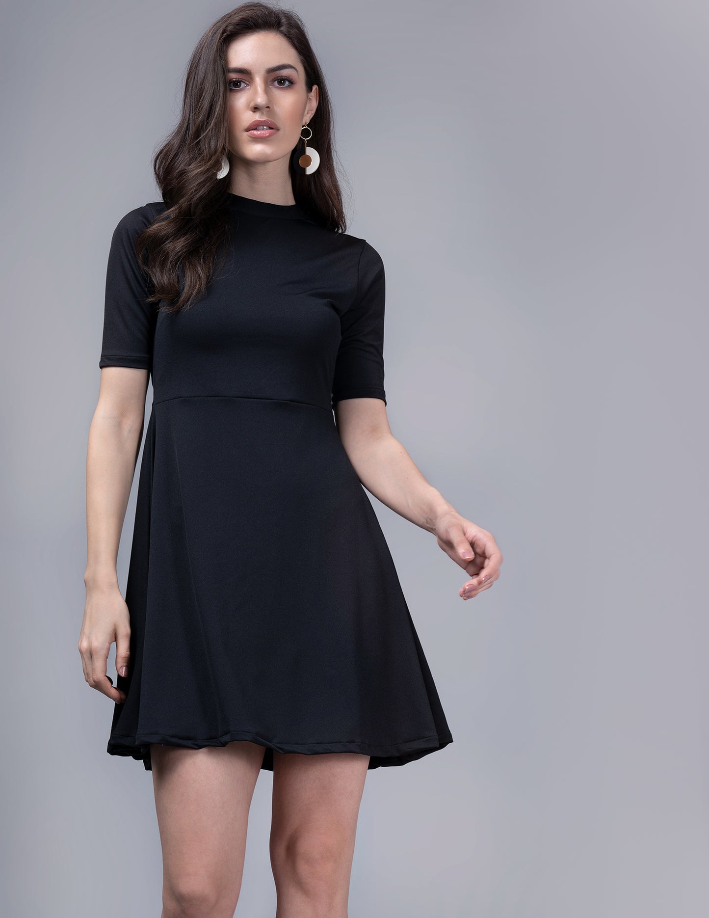 11 Ways to Accessorize a Black Dress to Elevate Your LBD